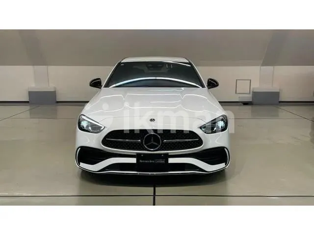 Mercedes-Benz C200 2025 photo 4