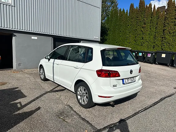 Volkswagen Golf Sportsvan 2016 photo 4