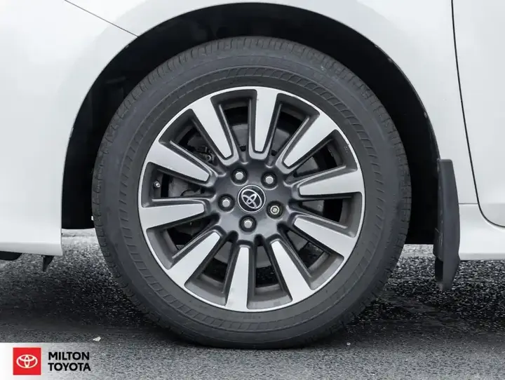 Toyota Sienna 2019 photo 4