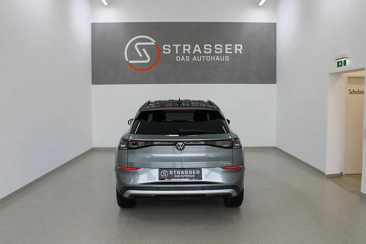 Volkswagen T-Roc Life 2026 photo 3