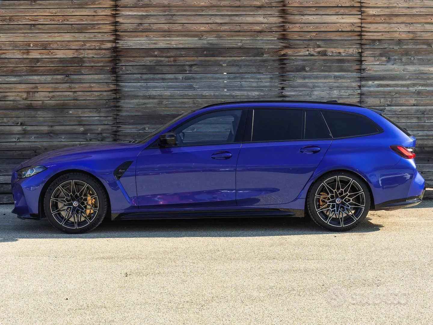 BMW M3 2023 photo 3