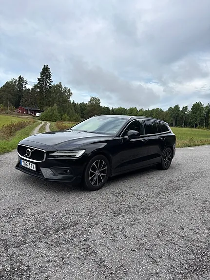 Volvo V60 2019 photo 2