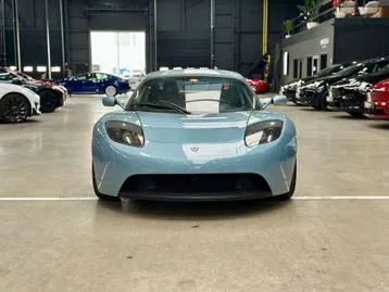 Tesla Roadster 2010 photo 2