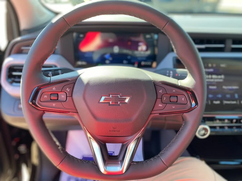 Chevrolet Bolt 2027 photo 4