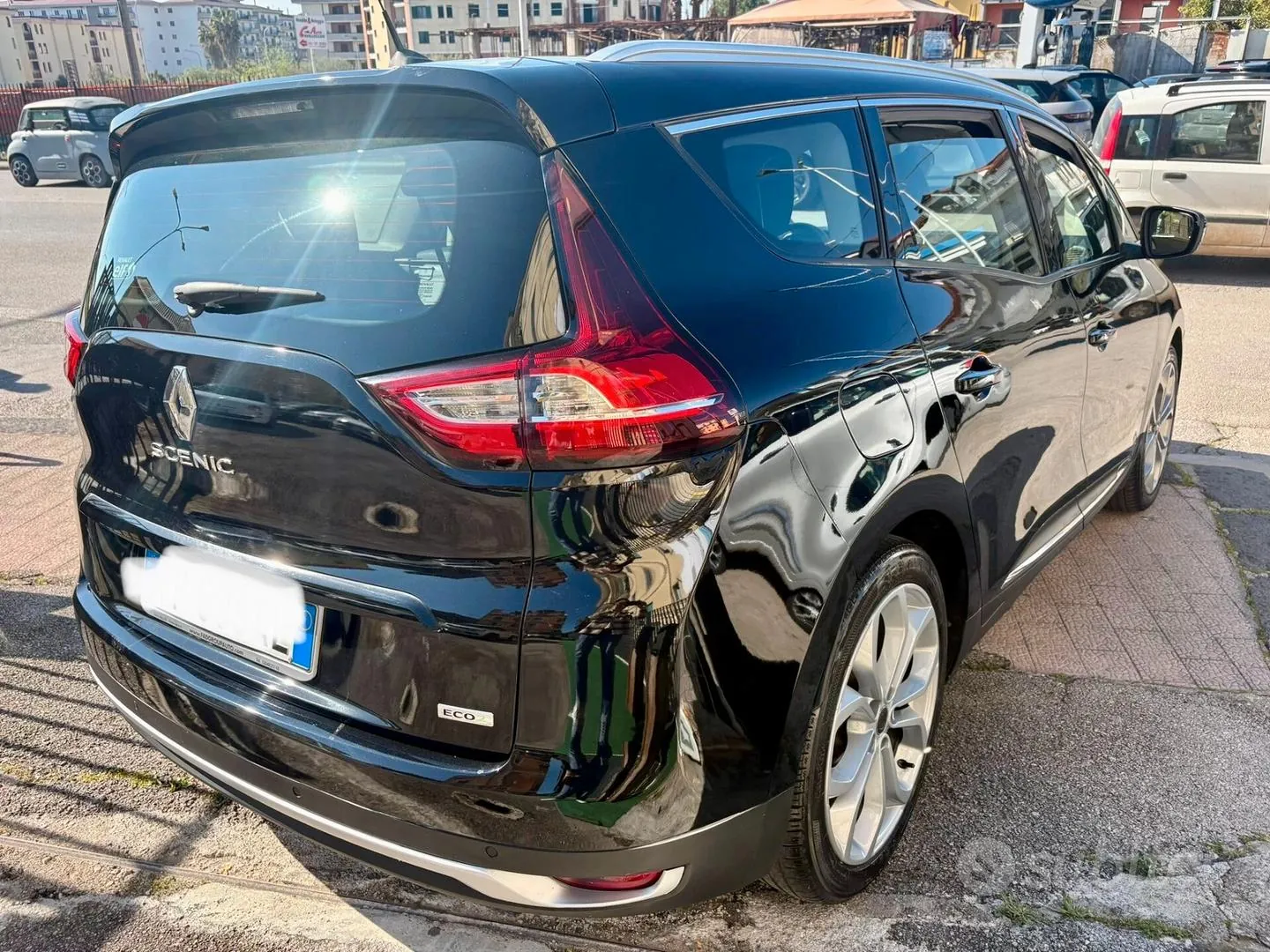 Renault Grand Scenic 2018 photo 4