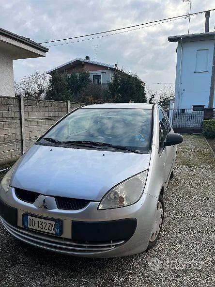 Mitsubishi Colt