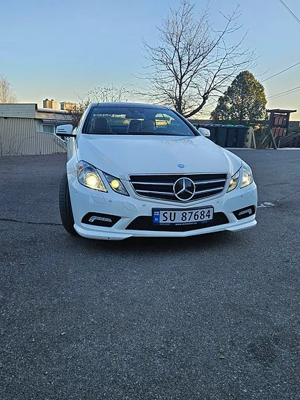 Mercedes-Benz E220 2010 photo 3
