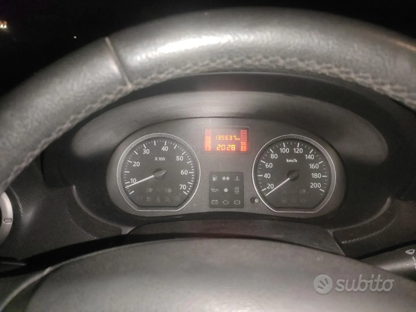 Dacia Sandero 2011 photo 5