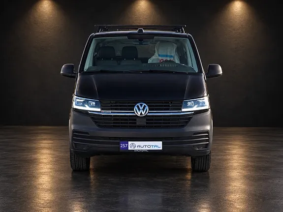 Volkswagen Transporter 2021 photo 2