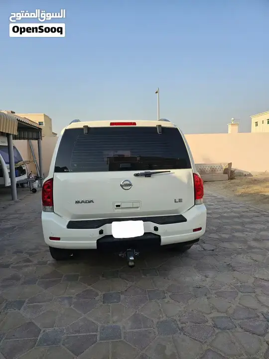 Nissan Armada 2011 photo 3