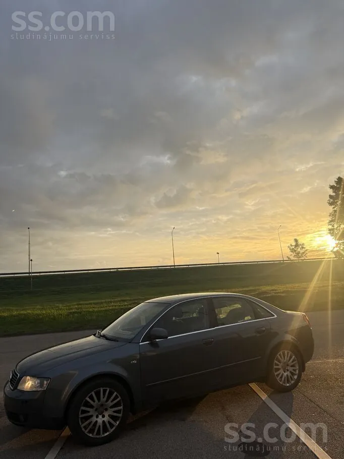 Audi A4 2001 photo 3