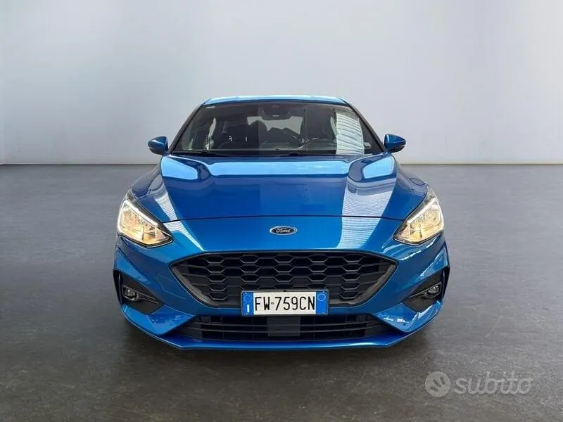 Ford Focus 2019 photo 2
