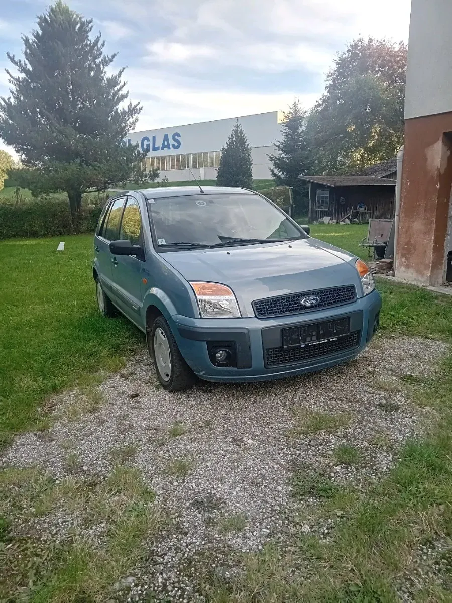 Ford Fusion 2009 photo 3