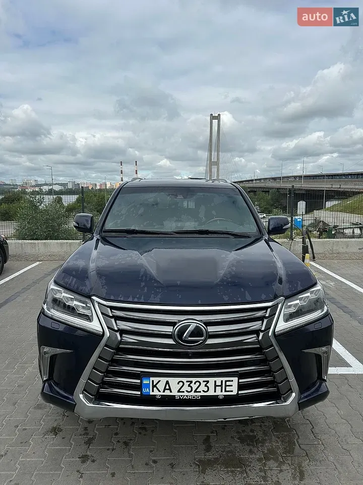 Lexus Lx 2017 photo 4