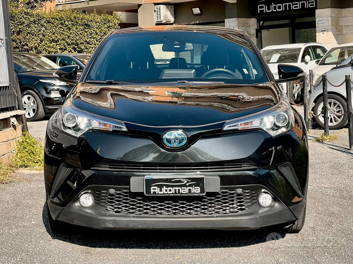 Toyota C-Hr 2018 photo 2