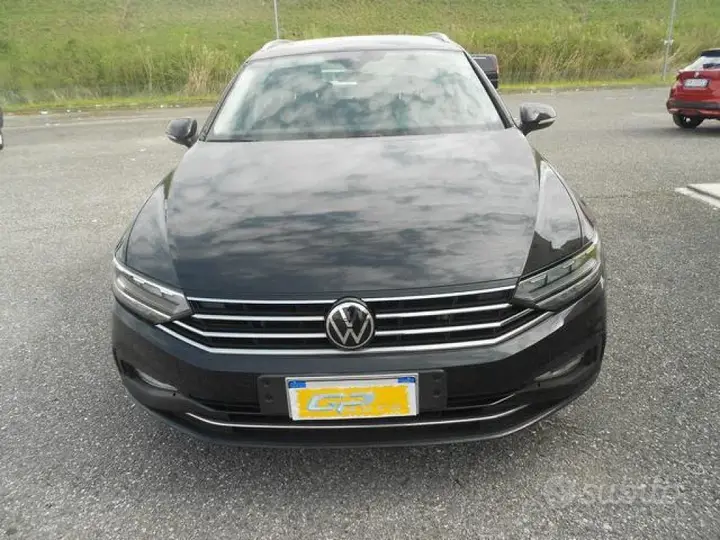 Volkswagen Passat Variant 2021 photo 2