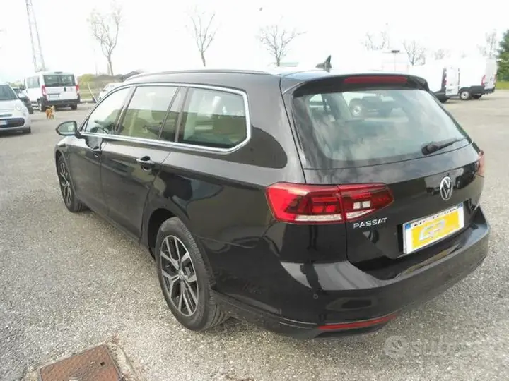 Volkswagen Passat Variant 2021 photo 5