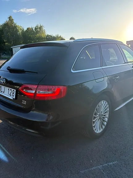 Audi A4 2014 photo 5