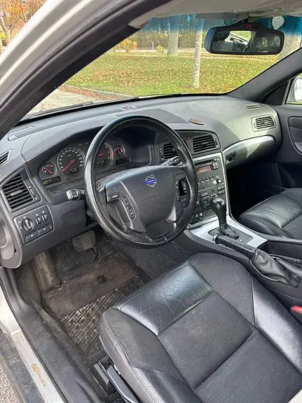 Volvo V70 2006 photo 2