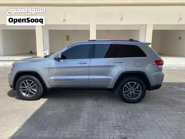 Jeep Grand Cherokee 2020 photo 3