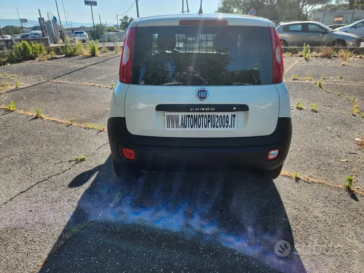 Fiat Panda Van 2018 photo 3