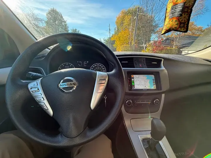 Nissan Sentra 2015 photo 5