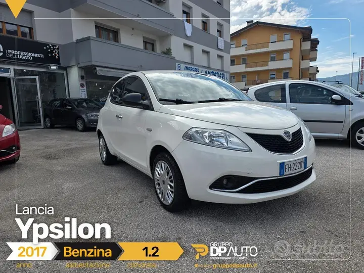 Lancia Ypsilon