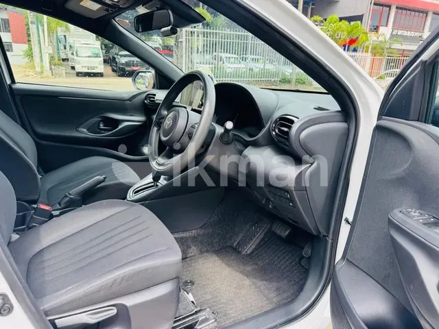 Toyota Yaris 2026 photo 2