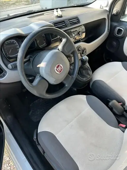 Fiat Panda 2015 photo 2