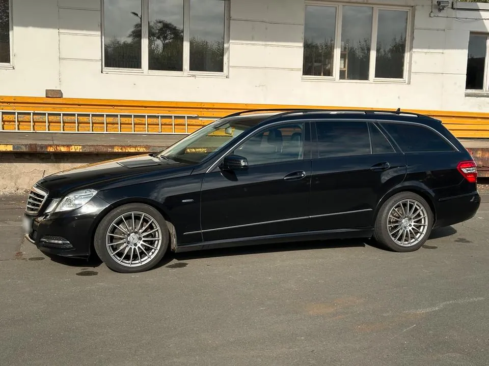 Mercedes-Benz E 250
