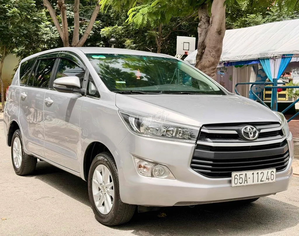 Toyota Innova 2016 photo 2