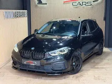 BMW 1 Series 2020 photo 2