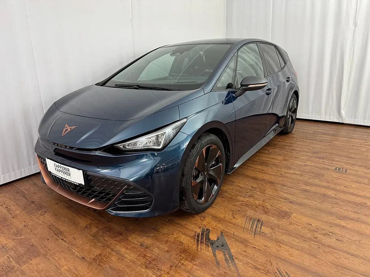 Cupra Born 2023 photo 2