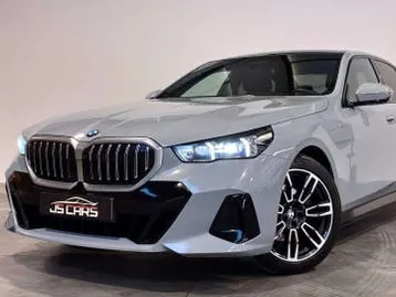 BMW 5 Series 2024 photo 2