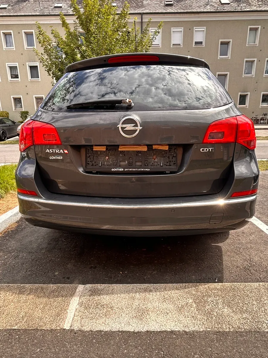 Opel Astra 2016 photo 3