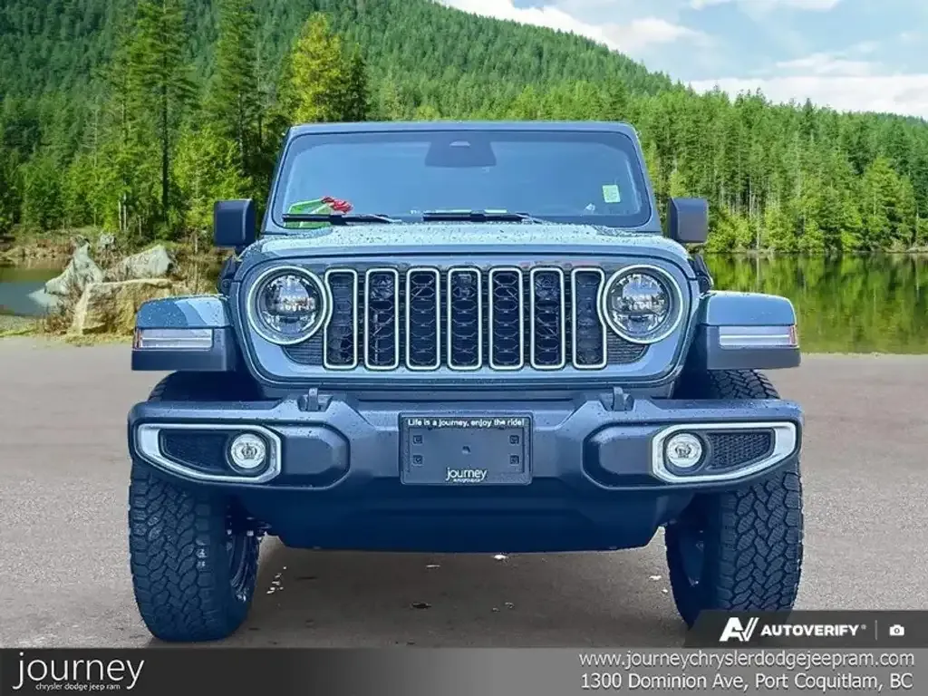 Jeep Wrangler 2026 photo 2