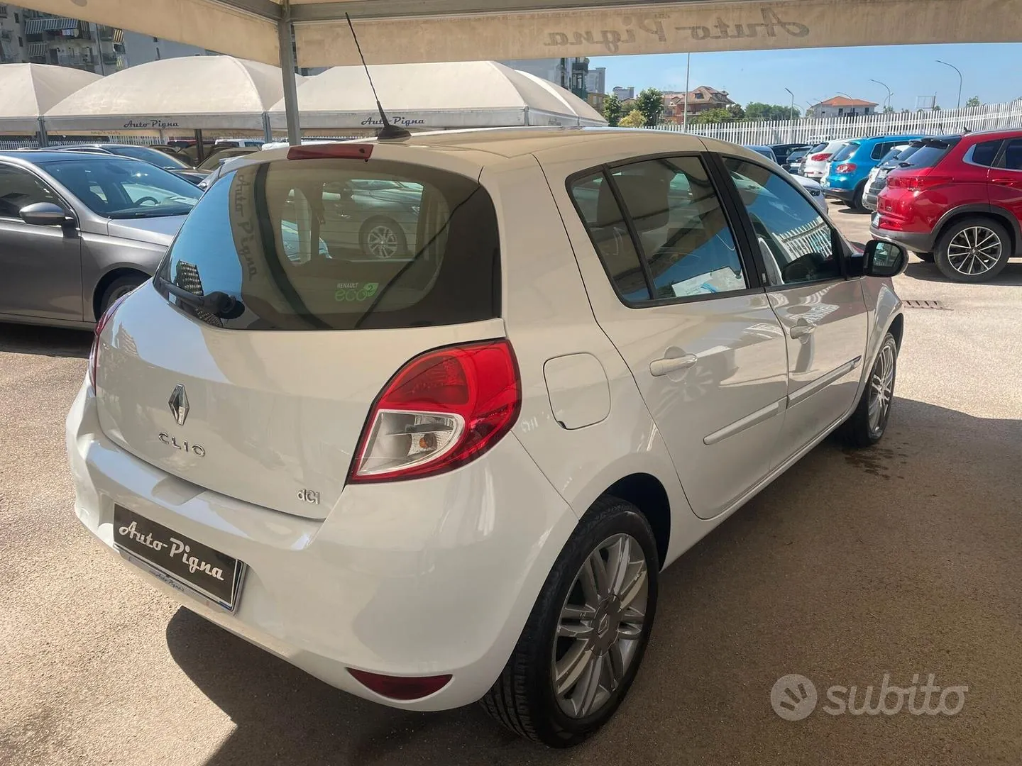 Renault Clio 2011 photo 4