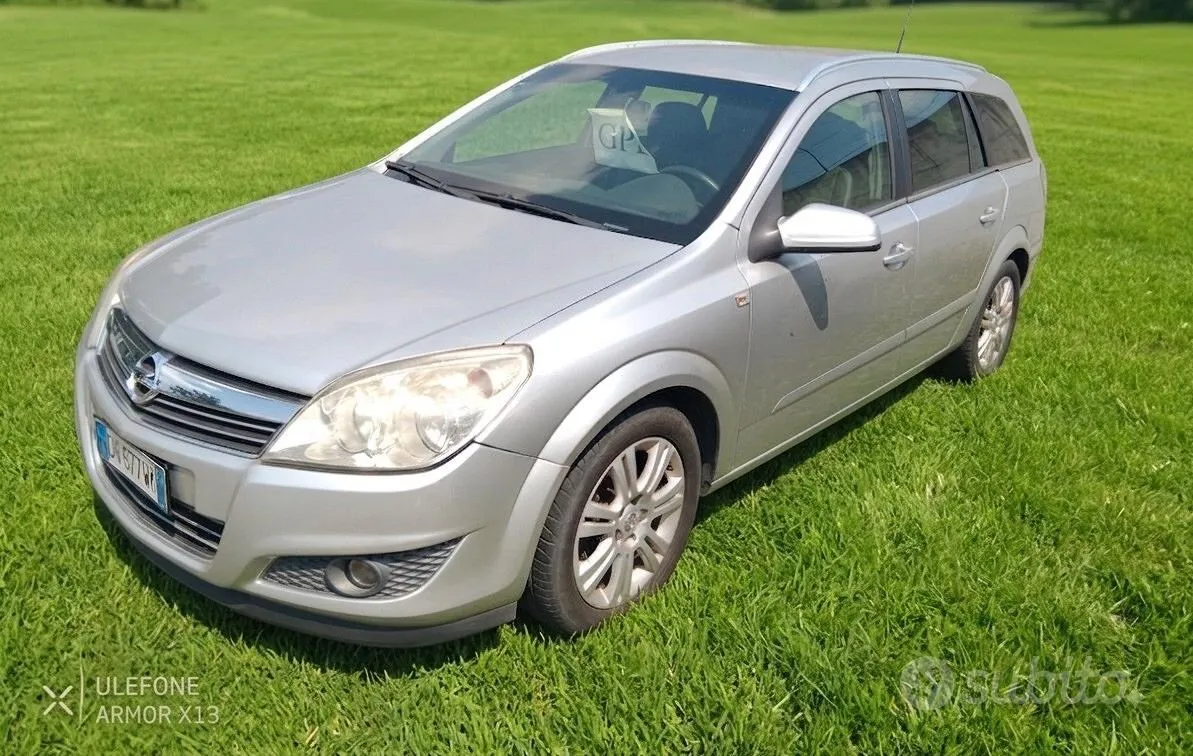 Opel Astra 2008 photo 4
