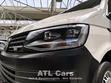 Volkswagen Transporter 2017 photo 3