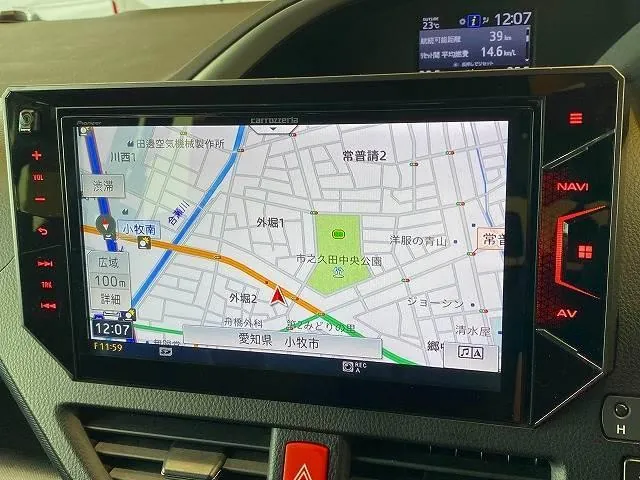 Toyota Voxy 2018 photo 3