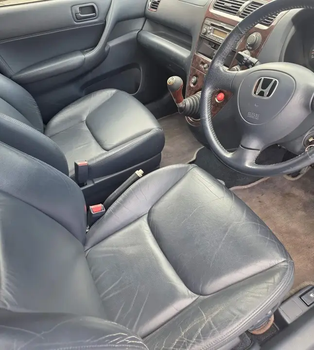 Honda Civic 2002 photo 3