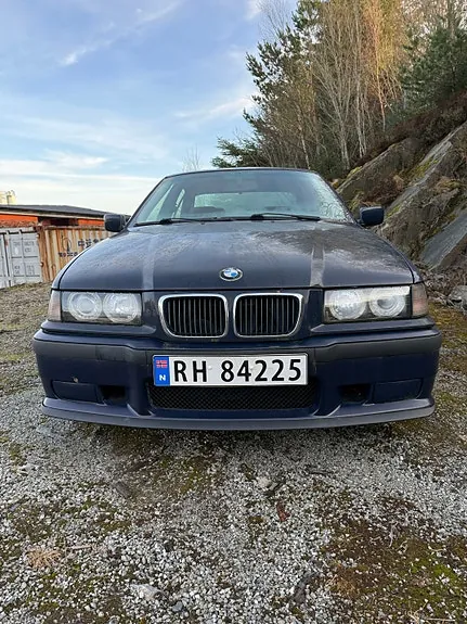 BMW 320I 1998 photo 2