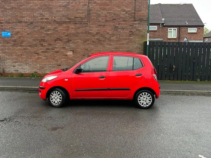 Hyundai I10 2009 photo 2