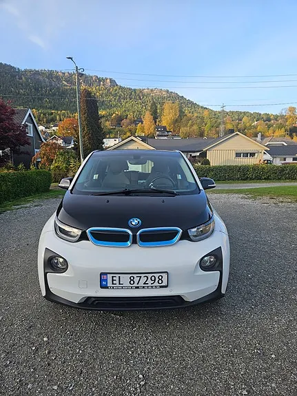BMW I3