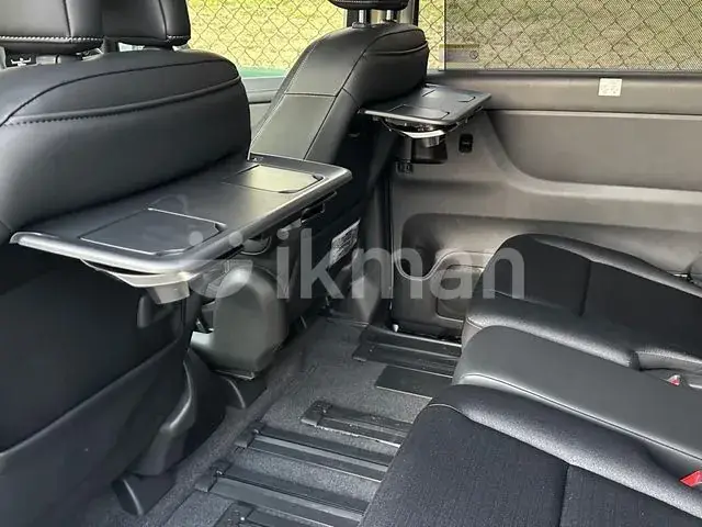 Nissan Serena 2025 photo 4