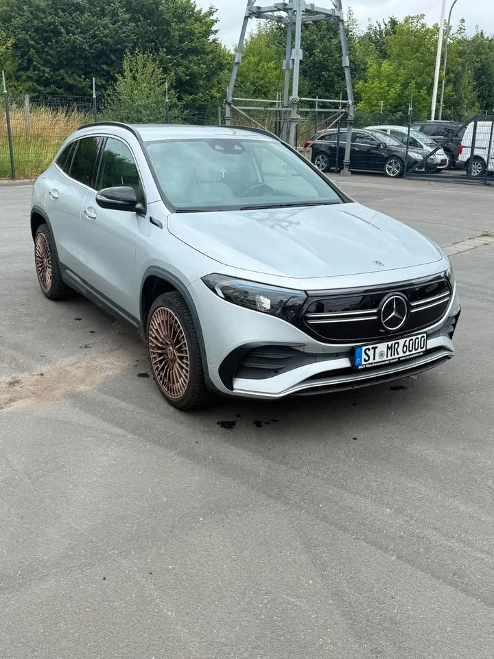 Mercedes-Benz Eqa