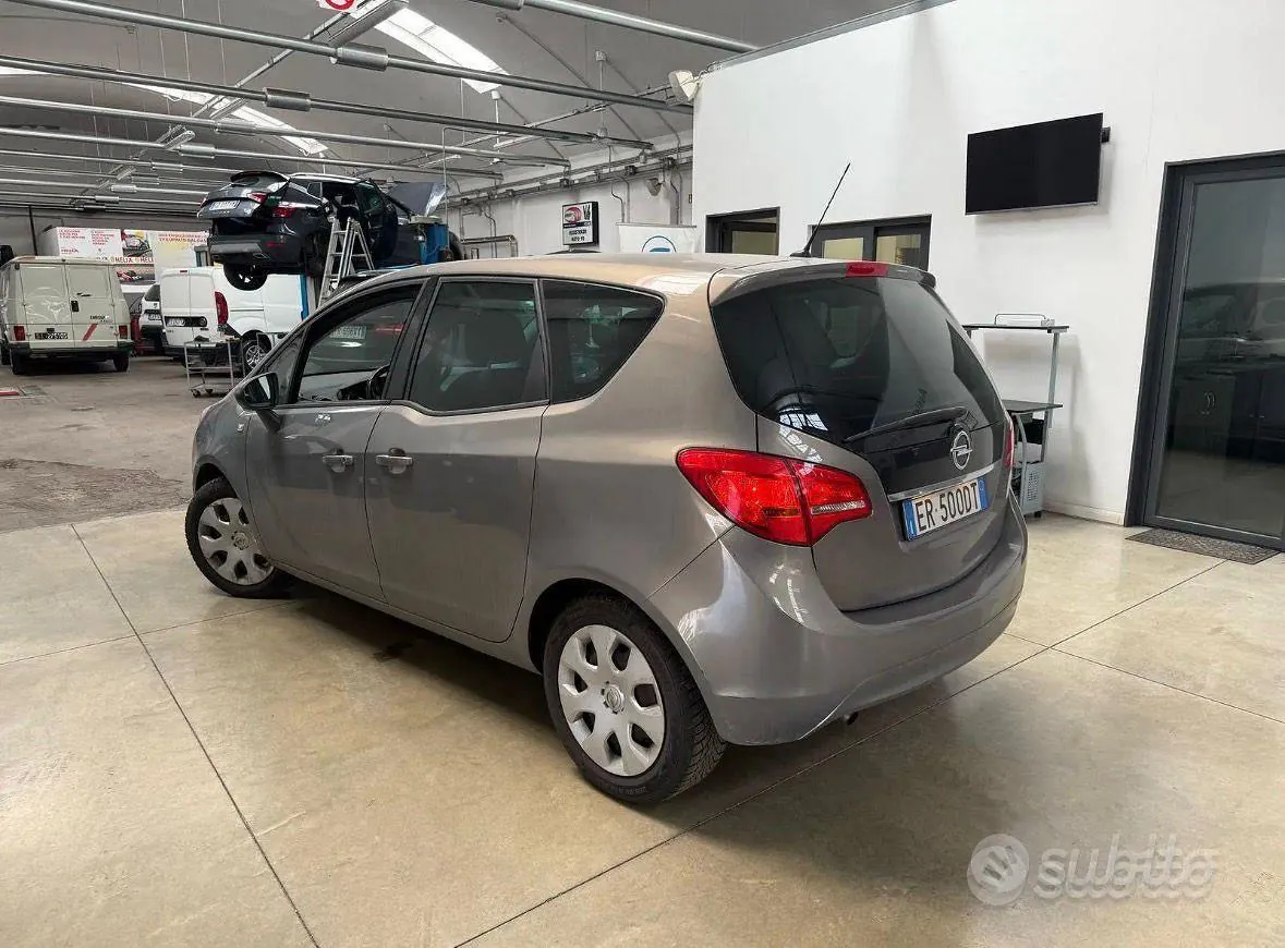 Opel Meriva 2013 photo 3