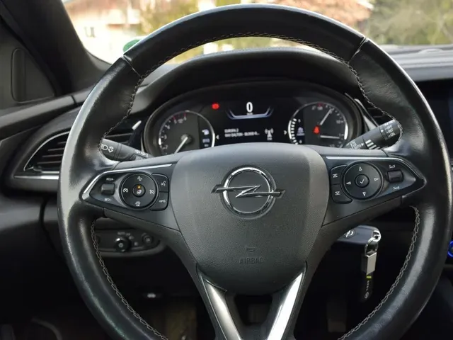 Opel Insignia St 2021 photo 3
