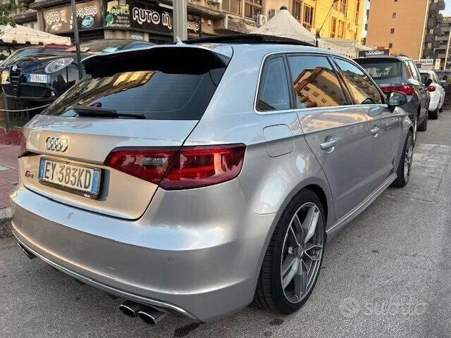 Audi A3 2015 photo 3
