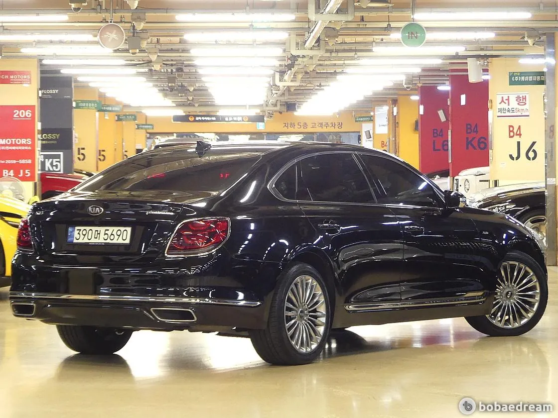 Kia K9 2021 photo 3